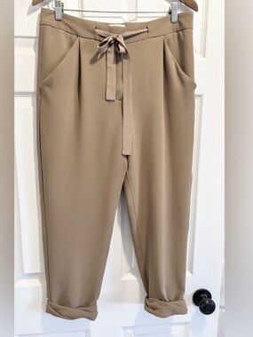 Aritzia Wilfred Allant Crop Tie Waist Pants Crepe Trousers Tan Brown Size 6